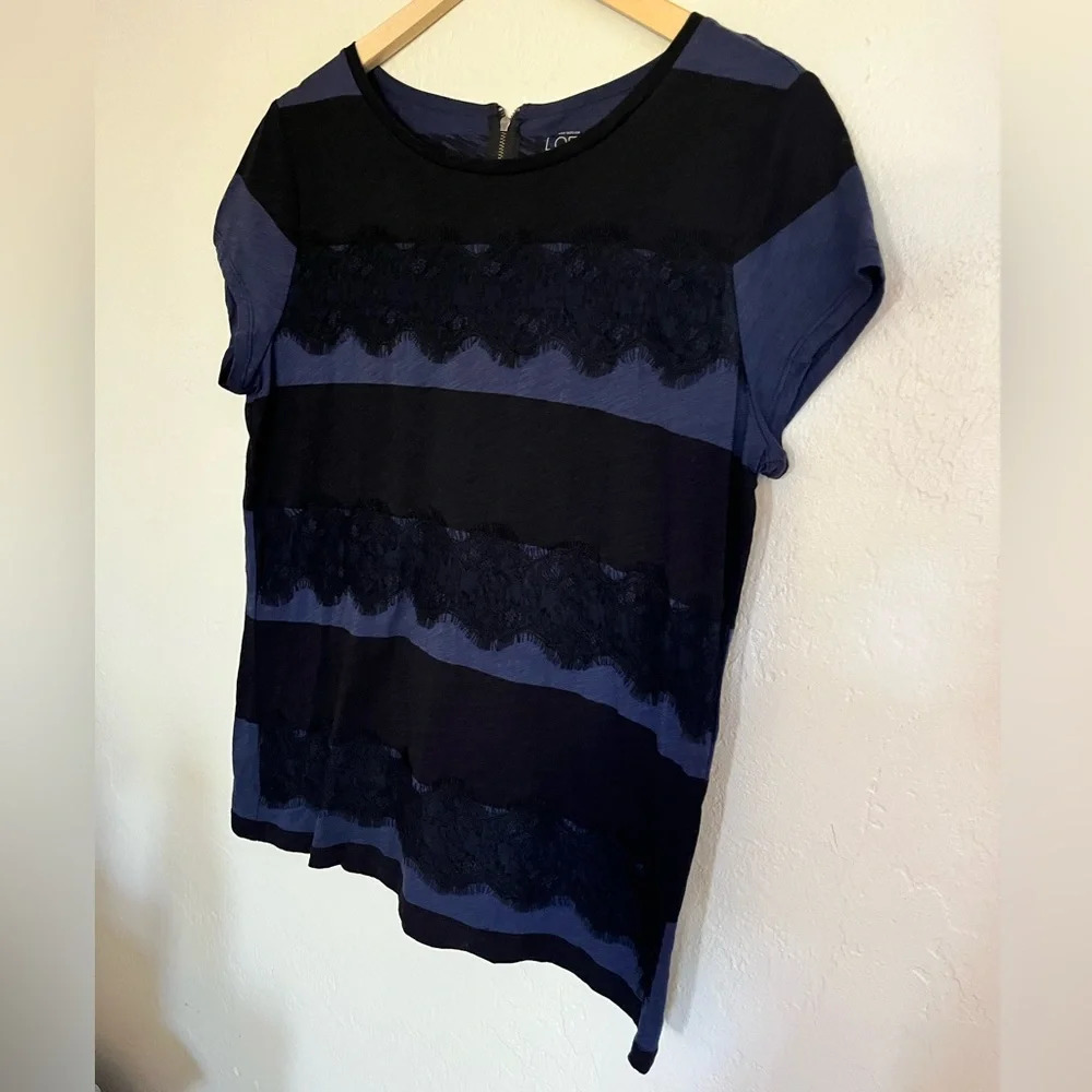 LOFT Blue and Black Lace Striped Tee Shirt size Large - Picture 2 of 7